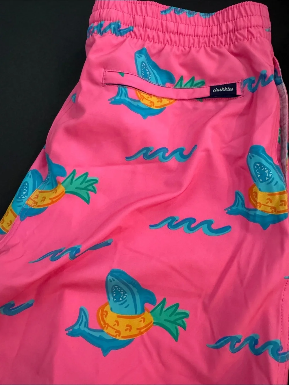 NWT Chubbies Men's The Pineapple Floaters Classic Swim Trunks 5.5 In Sz M